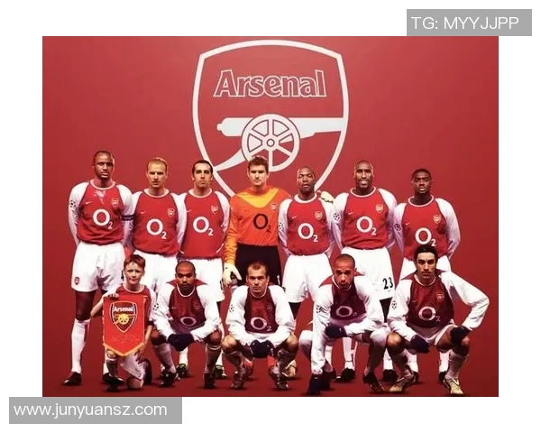 小马足球球星崛起记:从草根到顶级联赛的传奇之路 小马足球球星崛起记:从草根到顶级联赛的传奇之路