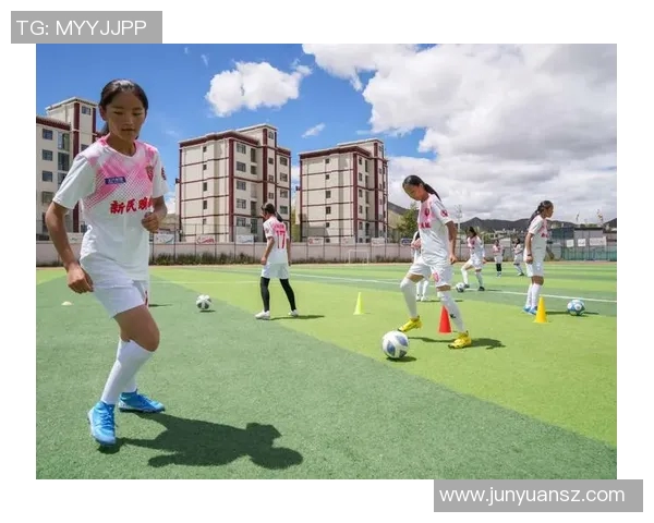 藏族首位足球明星勇闯绿茵场成就传奇故事书写足球新篇章