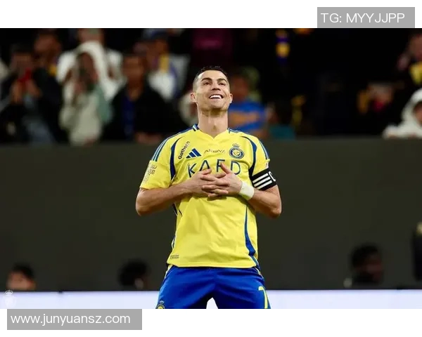 足球巨星女儿专访：谈成长经历与父亲的影响力